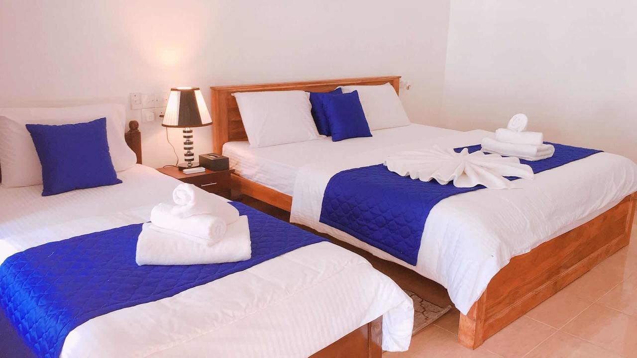 Blue Whale Holiday Hotel Mirissa Exteriér fotografie