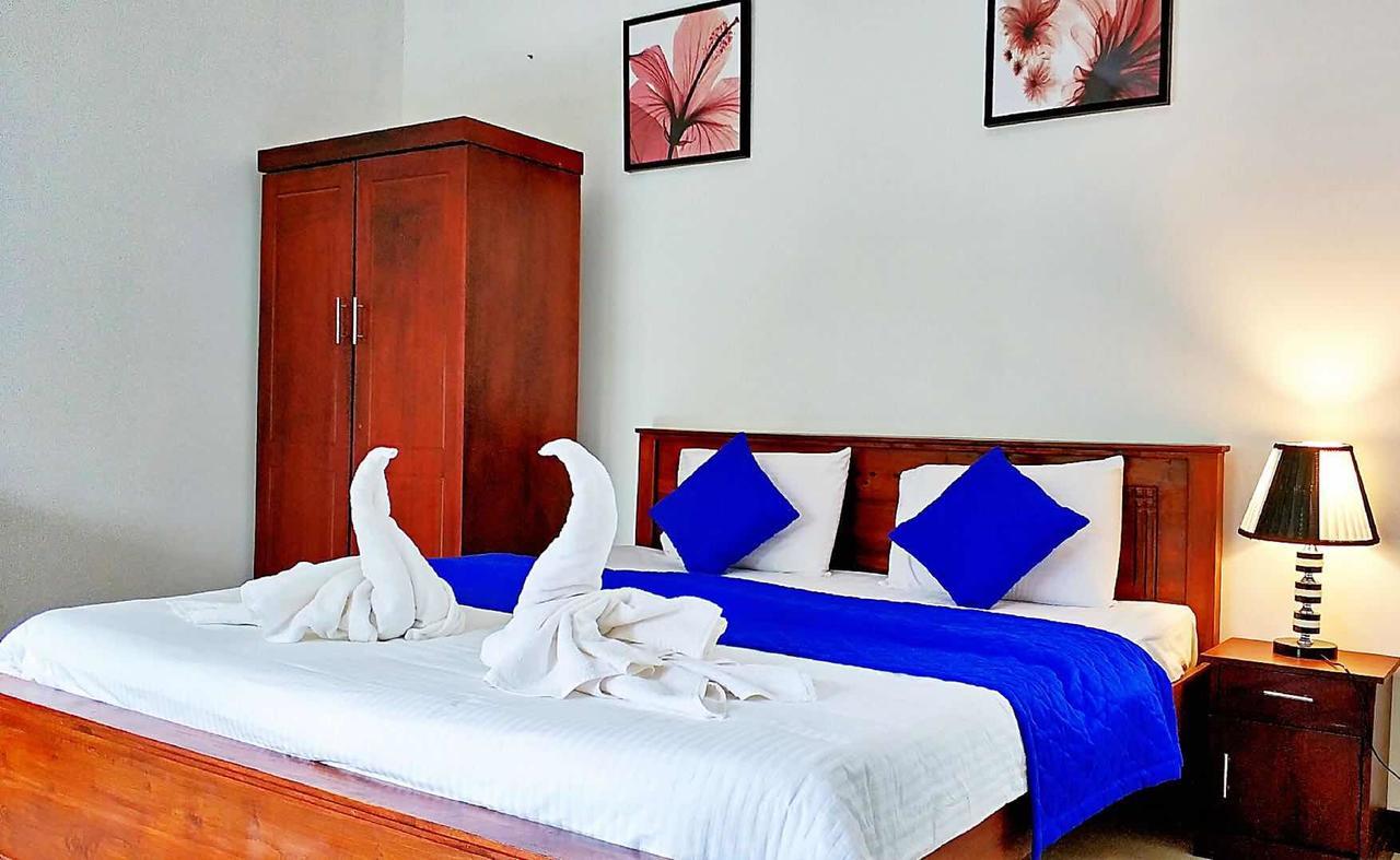 Blue Whale Holiday Hotel Mirissa Exteriér fotografie